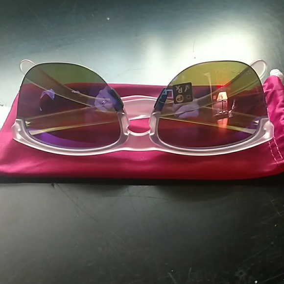 oakley frogskins lite on face oakley frogskins lite on face